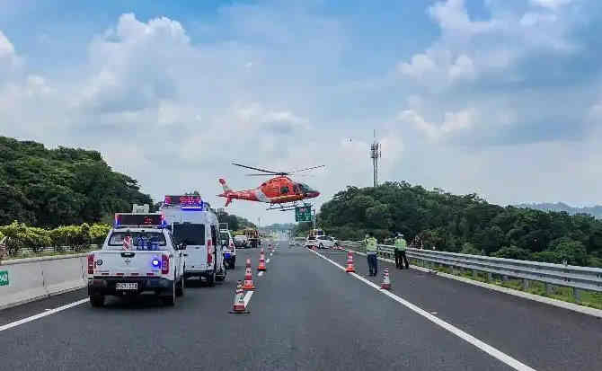 宁晋高速公路汽车救援案例